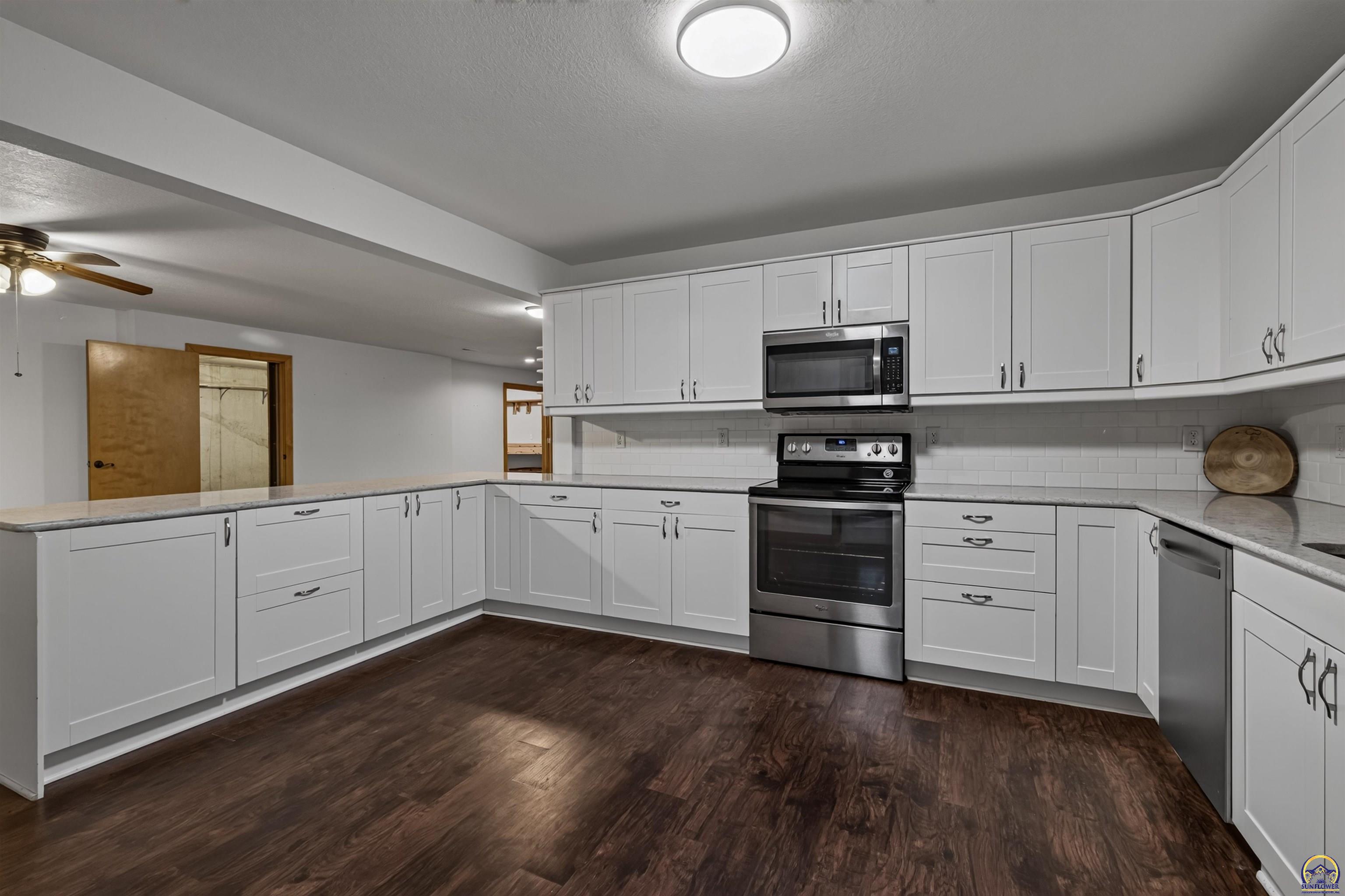 597 N 1600 RD