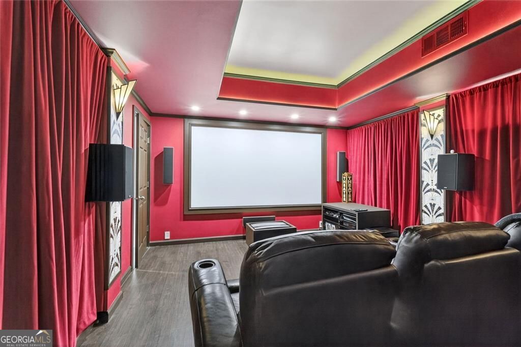 1026 Quaker Ridge Way