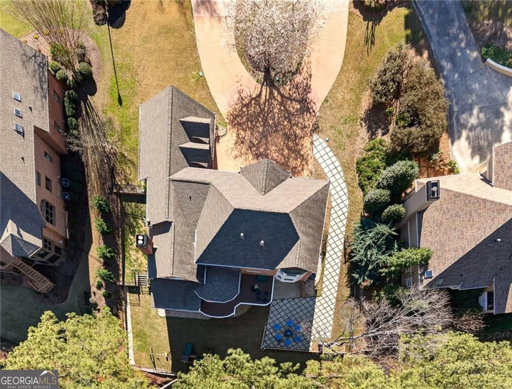 1026 Quaker Ridge Way