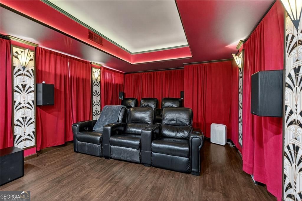 1026 Quaker Ridge Way