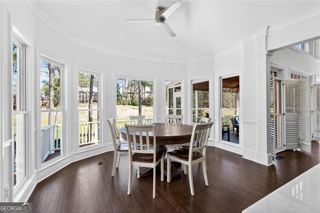 1026 Quaker Ridge Way