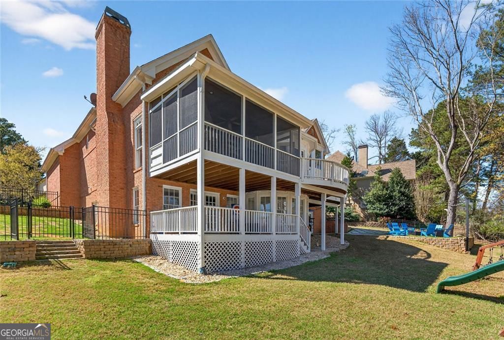 1026 Quaker Ridge Way