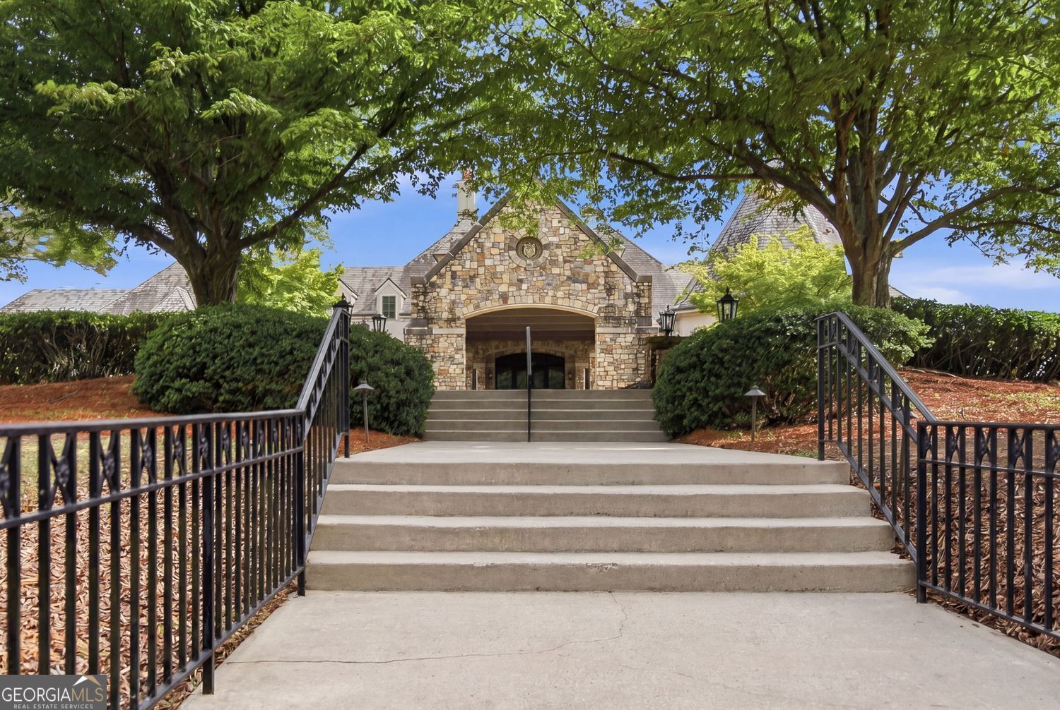 104 Oakland Hills Court