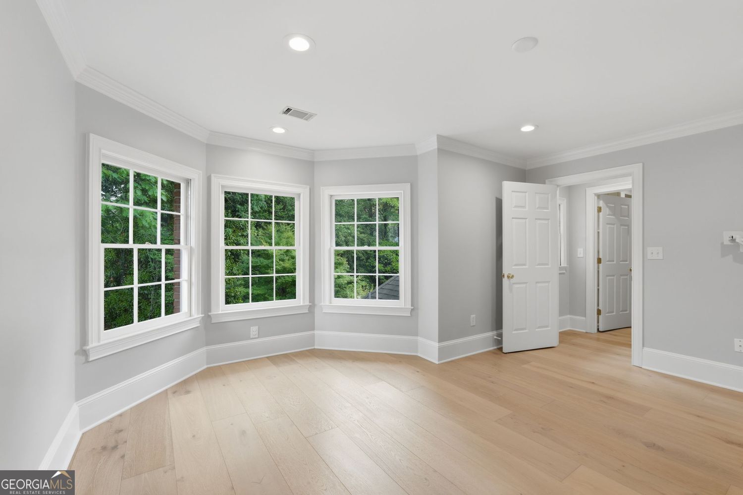 104 Oakland Hills Court