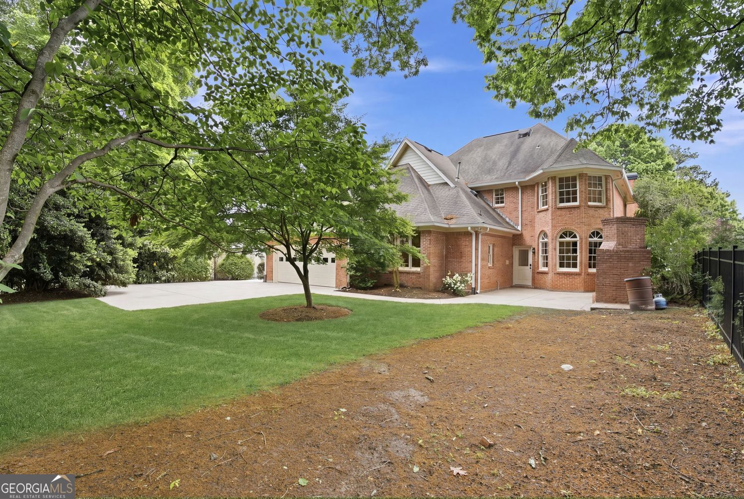 104 Oakland Hills Court