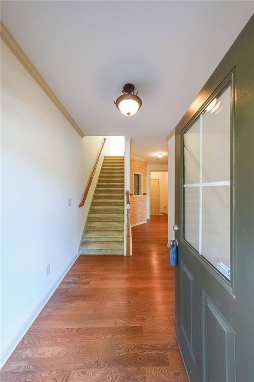 671 Village Field Ct