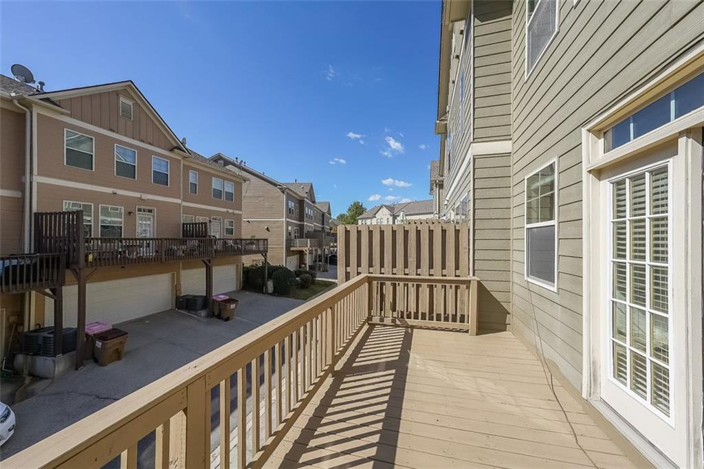 671 Village Field Ct