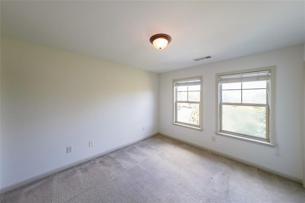 671 Village Field Ct