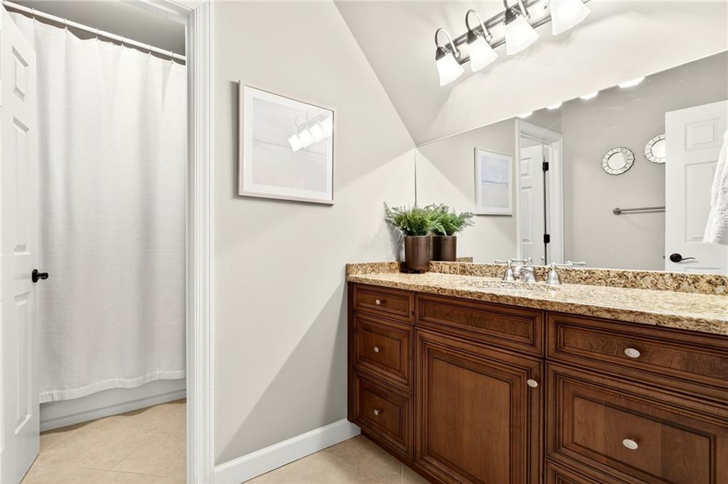 3014 Castle Pines Dr