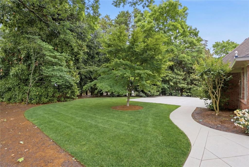 104 Oakland Hills Court