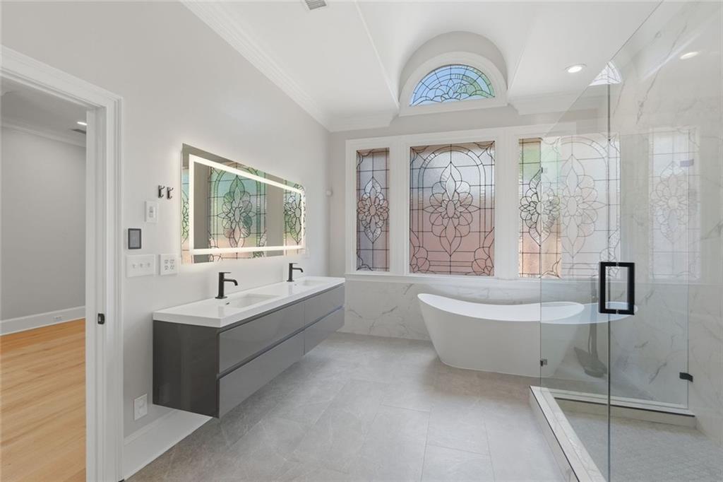 104 Oakland Hills Court