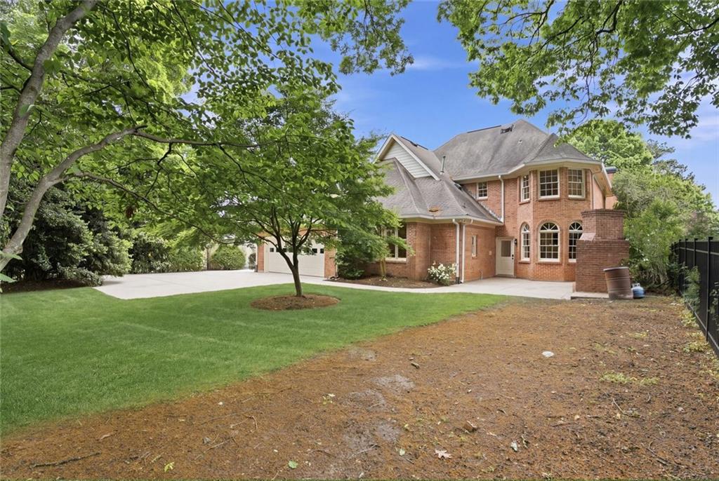 104 Oakland Hills Court