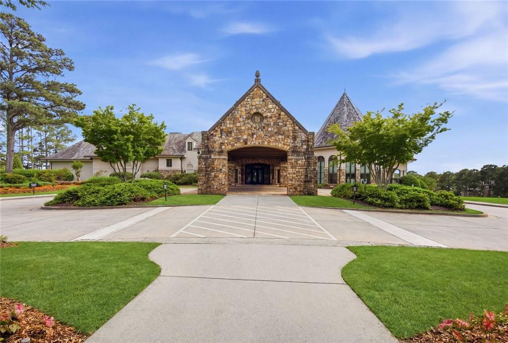 104 Oakland Hills Court