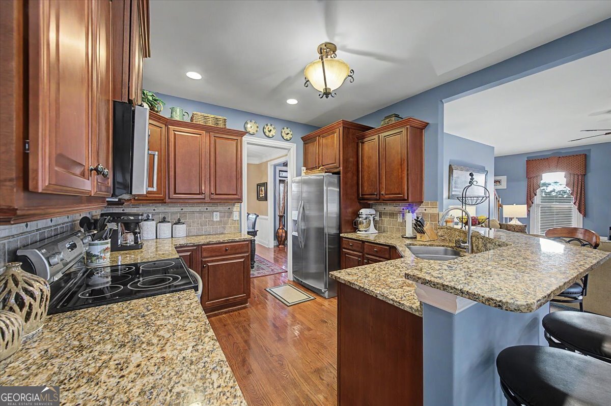 20 Lake Overlook Drive