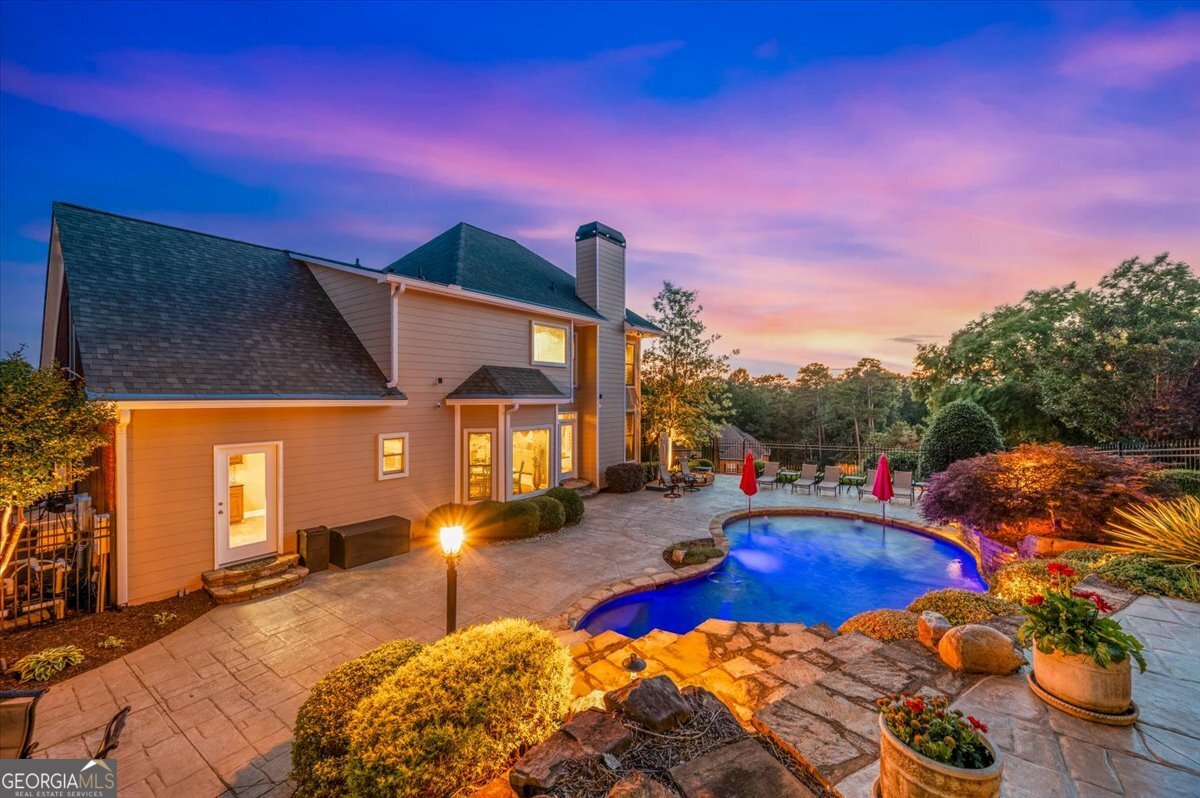 20 Lake Overlook Drive