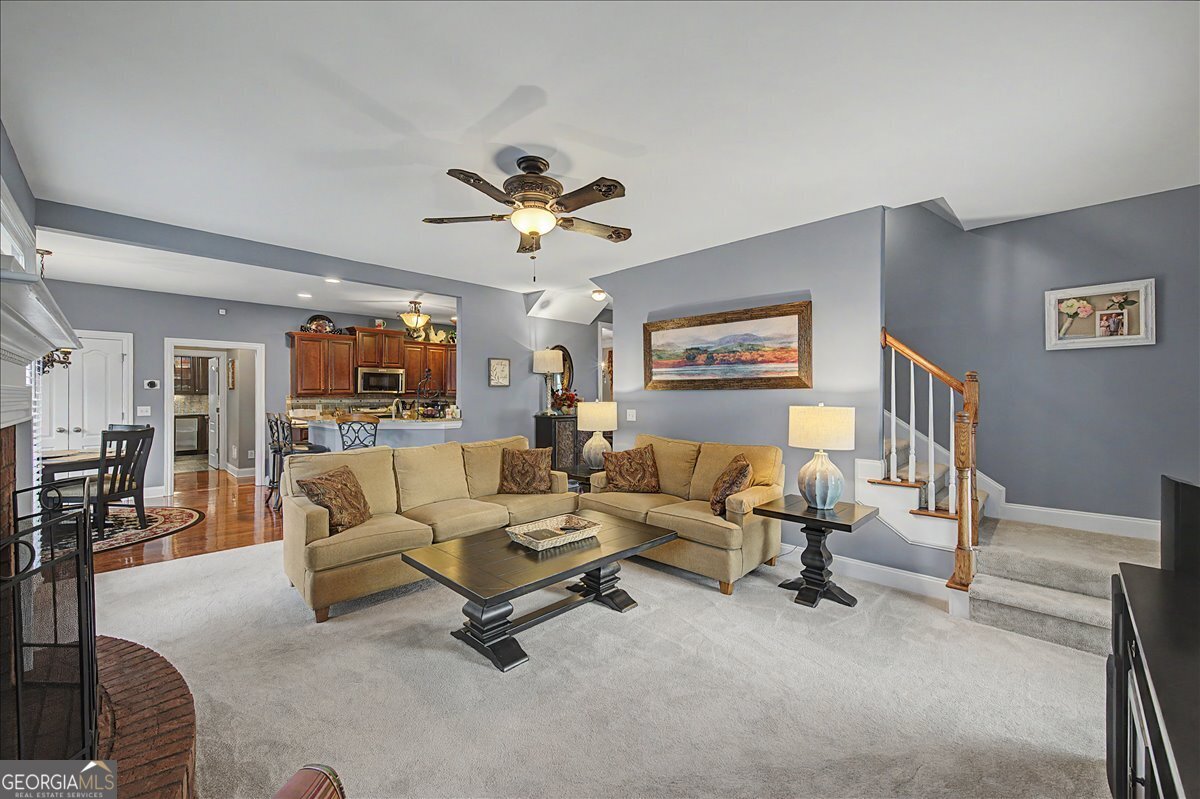20 Lake Overlook Drive