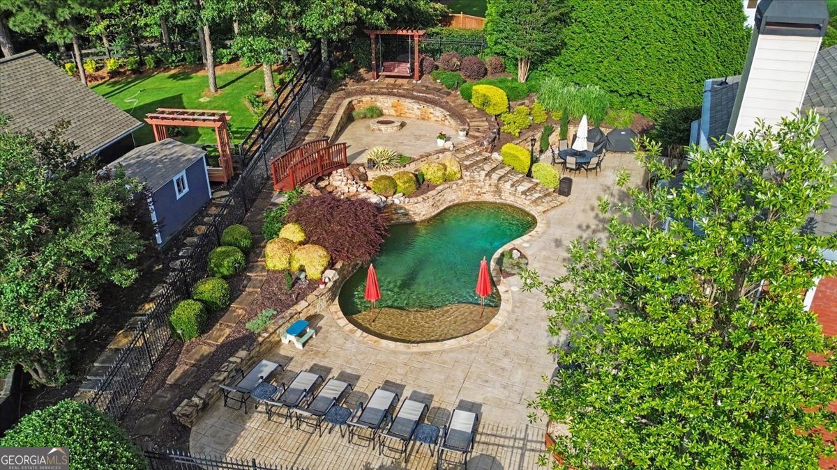 20 Lake Overlook Drive