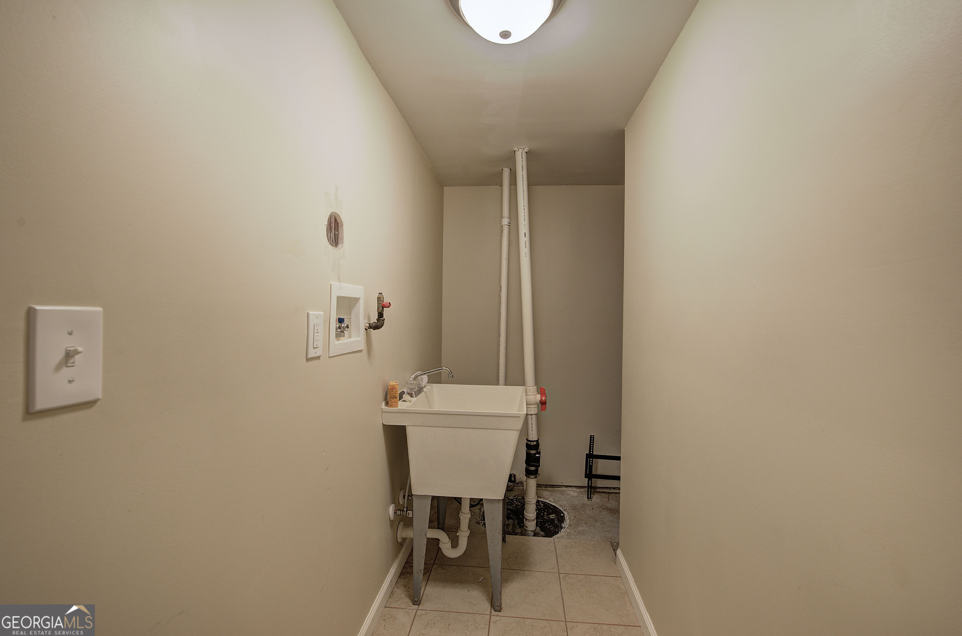 105 Arbor View Court