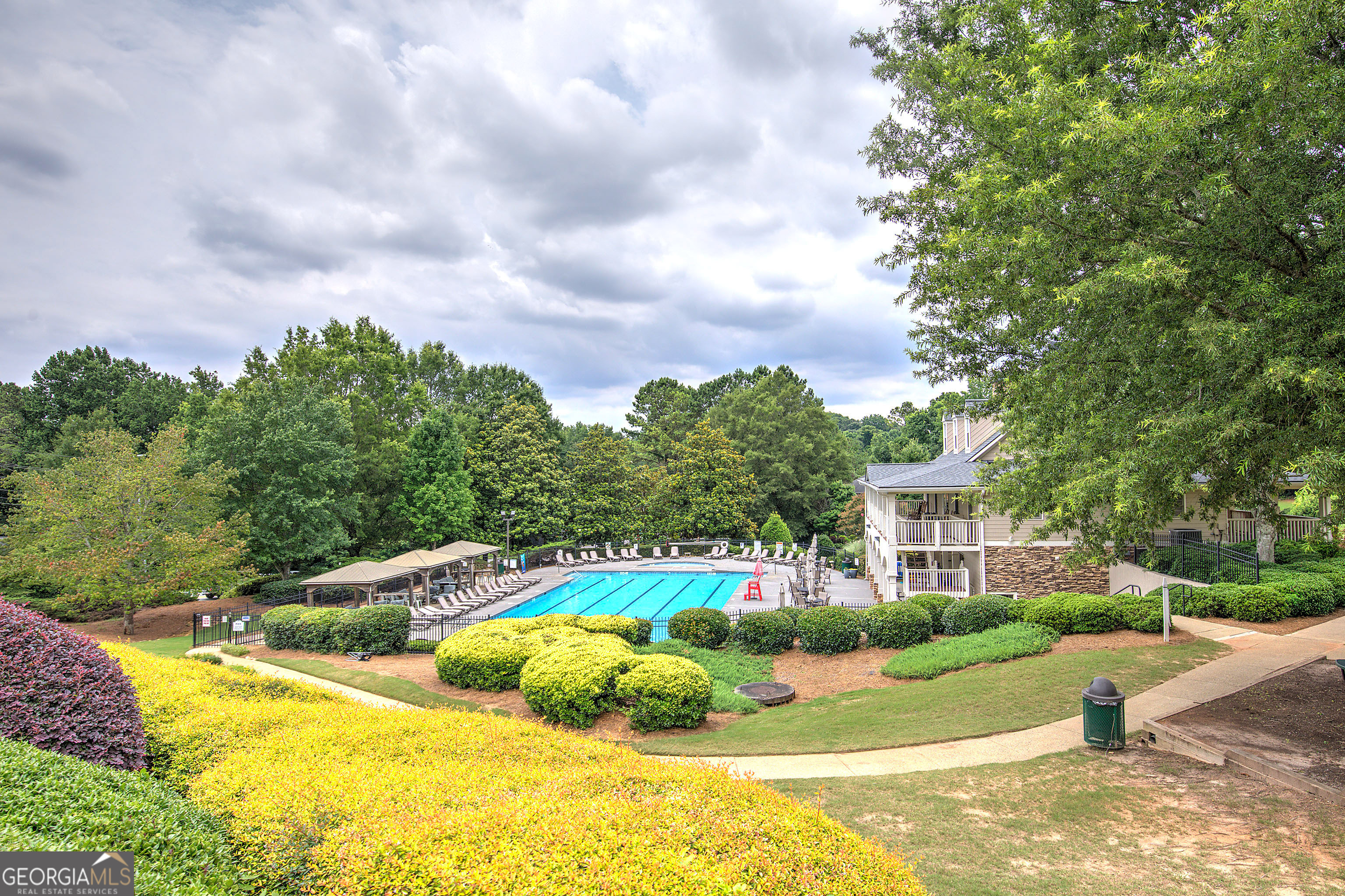 105 Arbor View Court