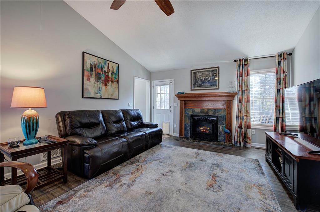 113 Amberwood Lane