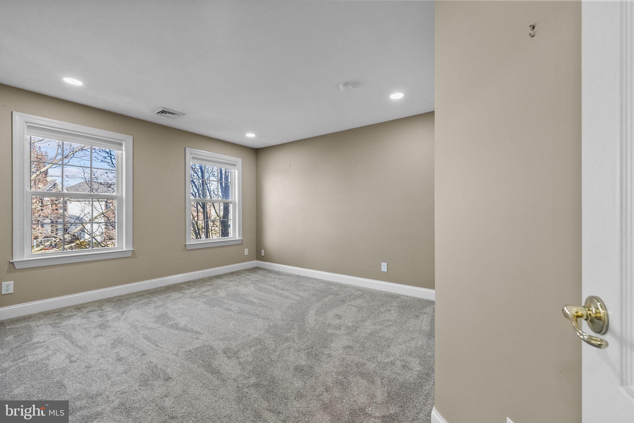 80 Meadow Run Rd