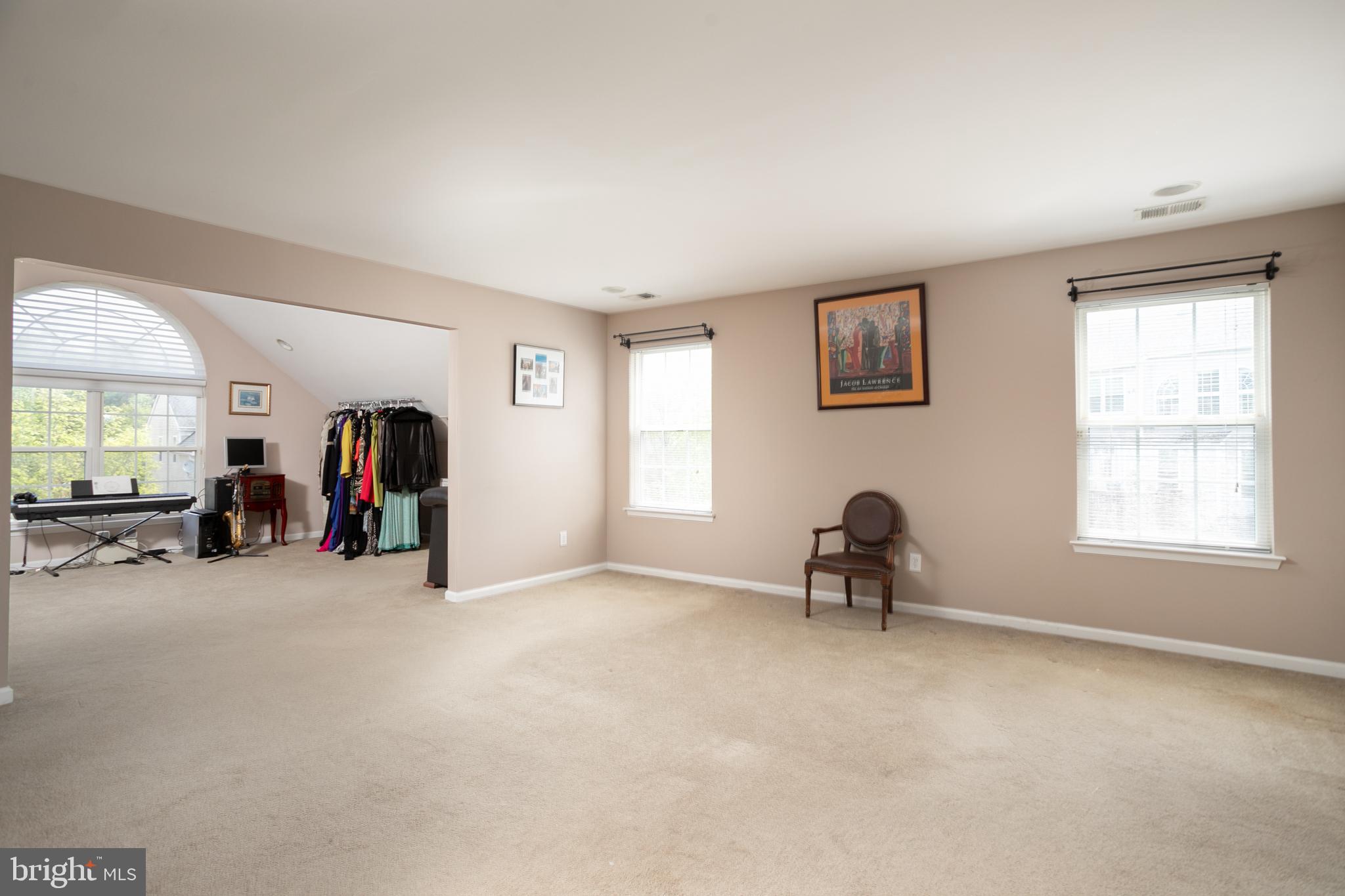 28 Durham Dr