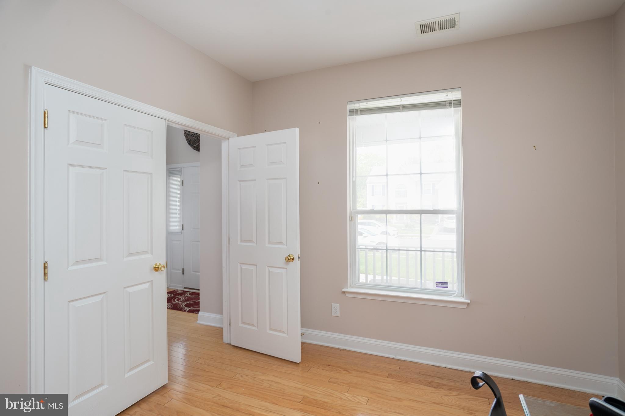 28 Durham Dr