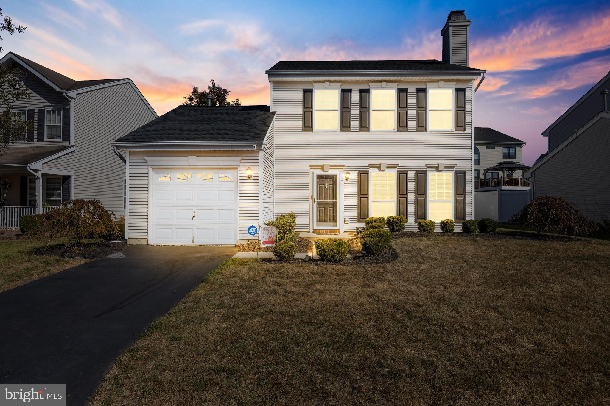 47 Arrowhead Dr