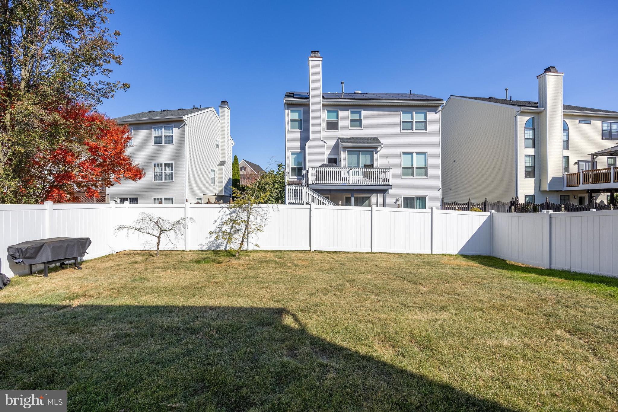 47 Arrowhead Dr