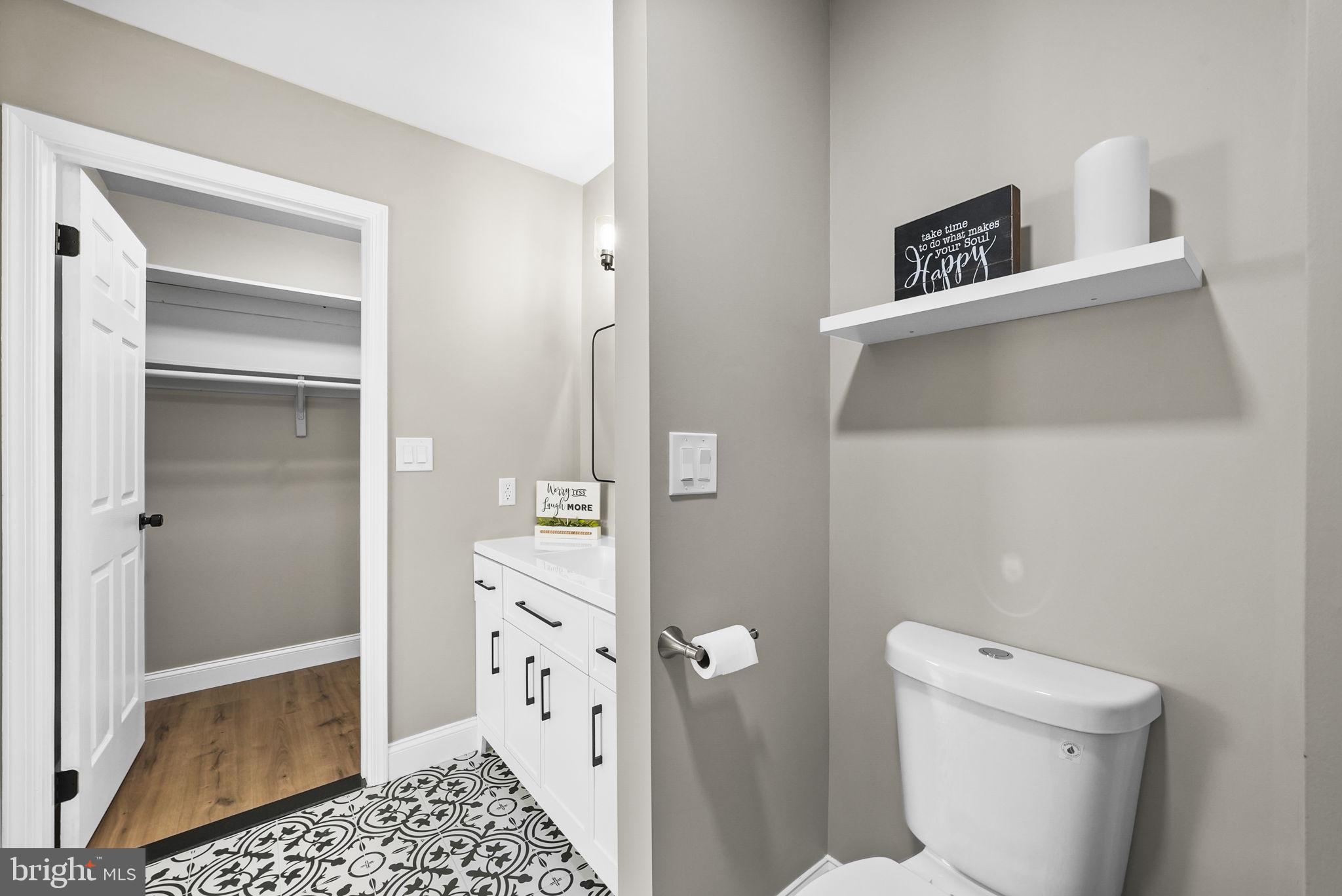 13 Tallwood Ct