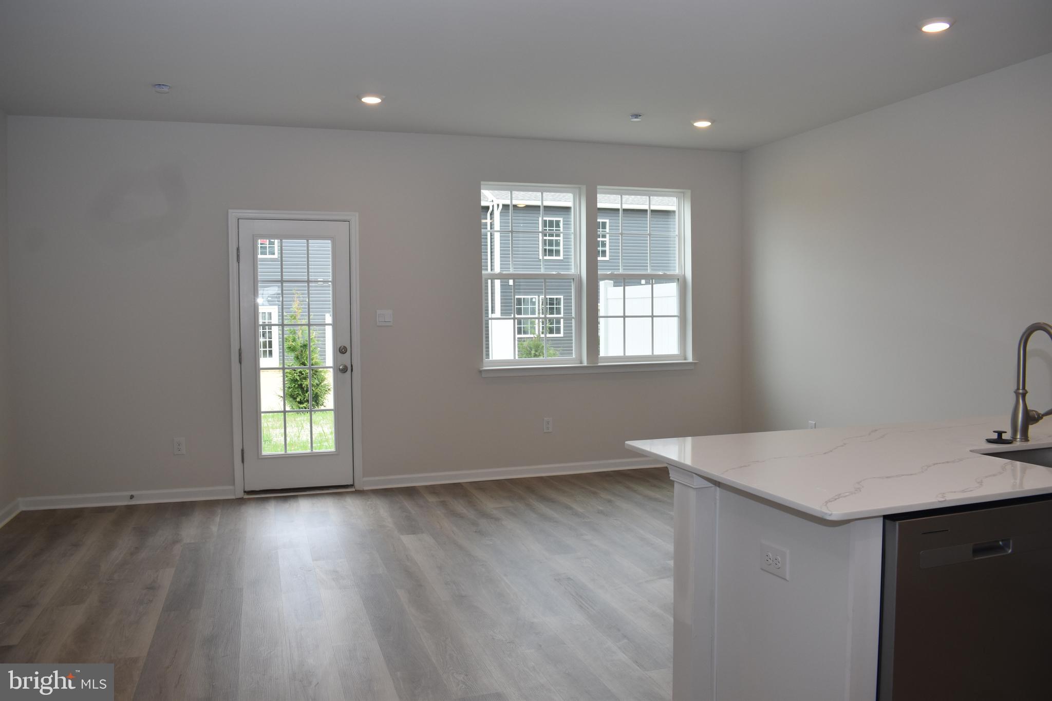 80 ALEXANDER WAY