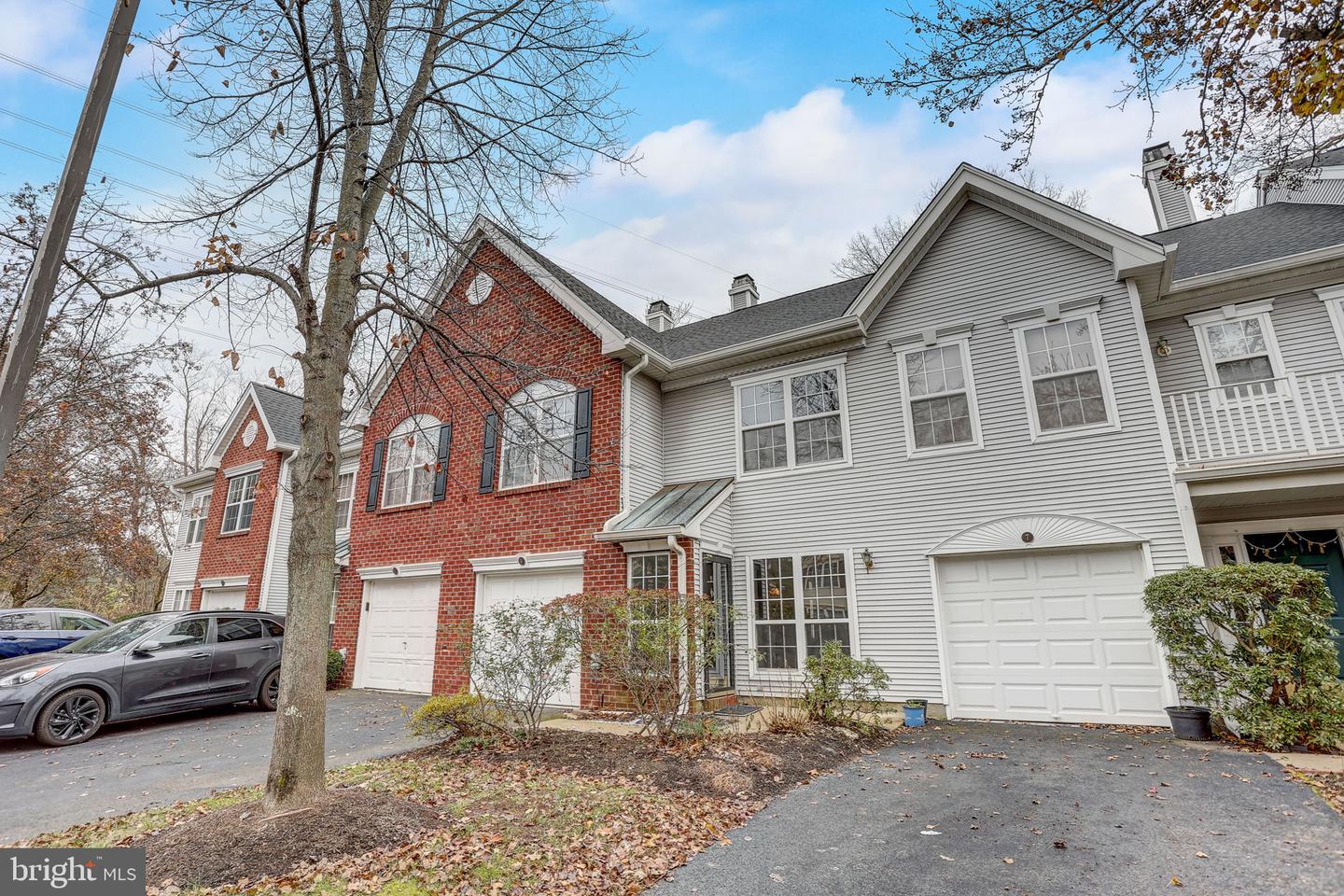 9 Wayne Ct