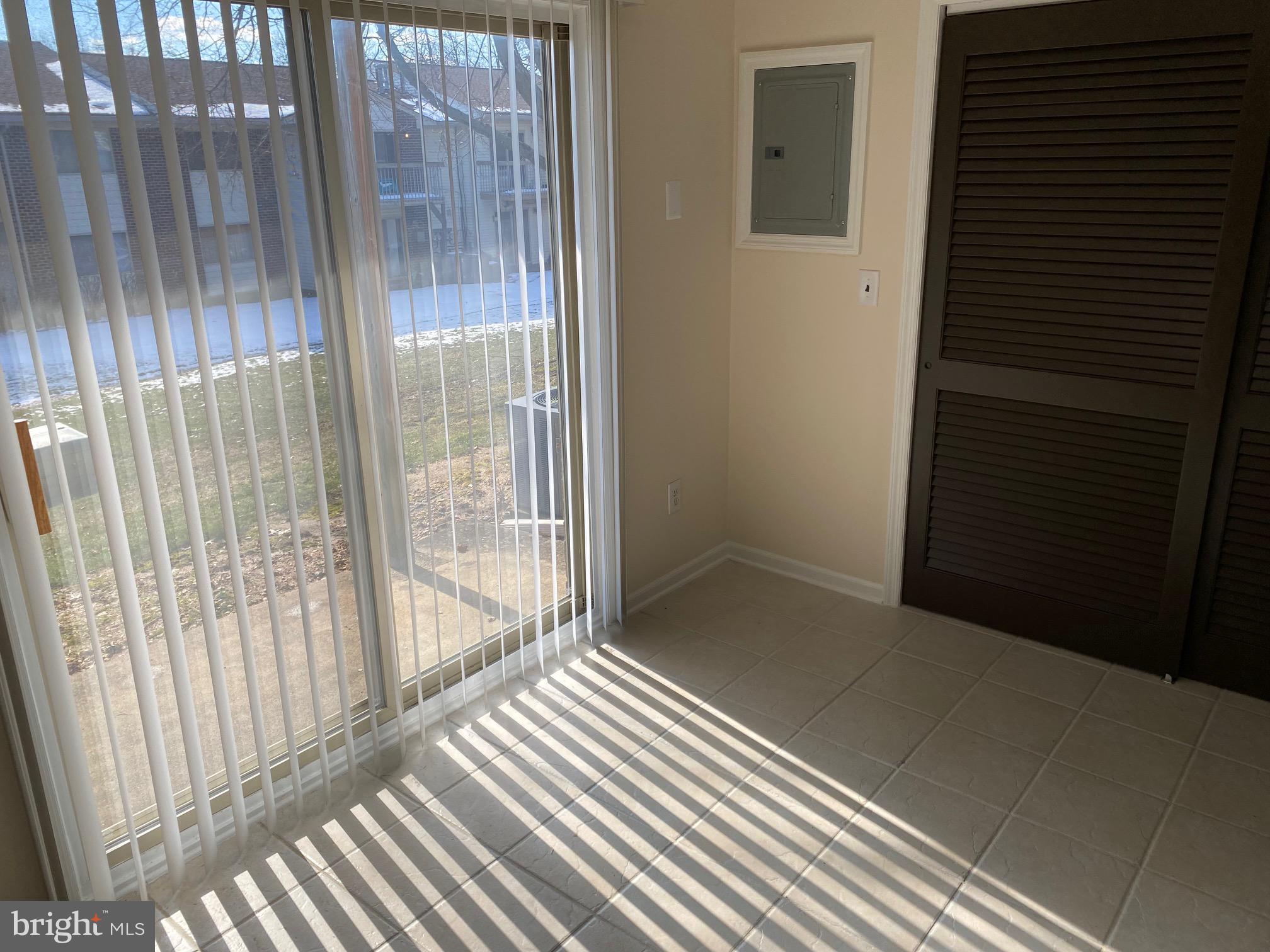 207 Mandon Ct #1