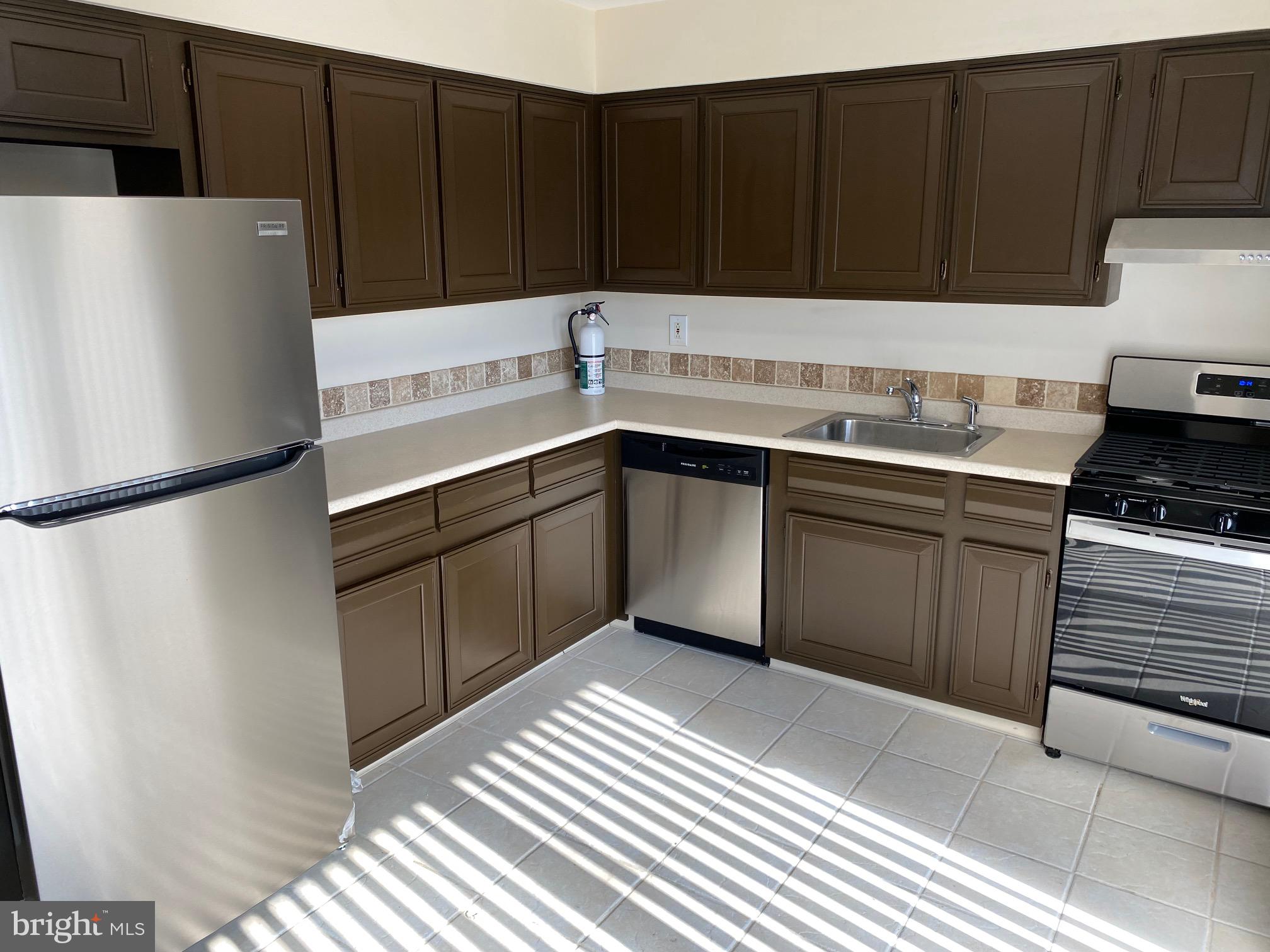 207 Mandon Ct #1