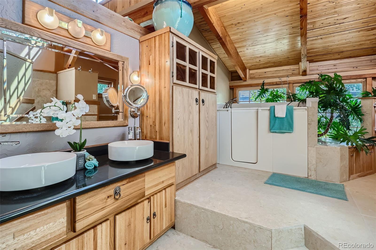 1928 S Washington Street