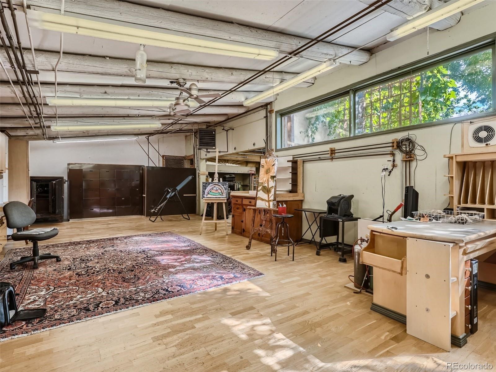 1928 S Washington Street