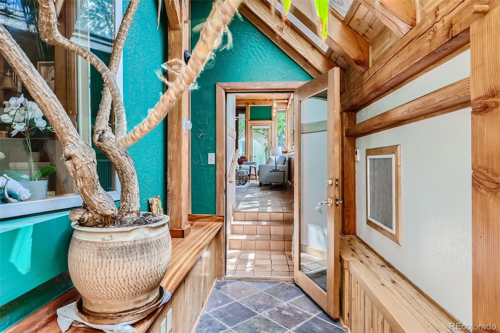 1928 S Washington Street