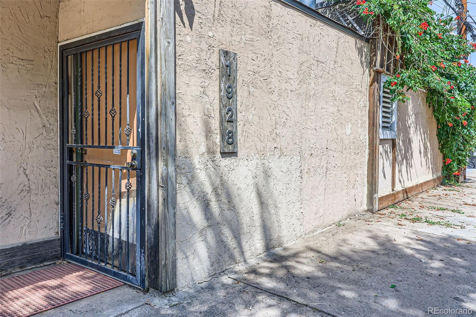 1928 S Washington Street