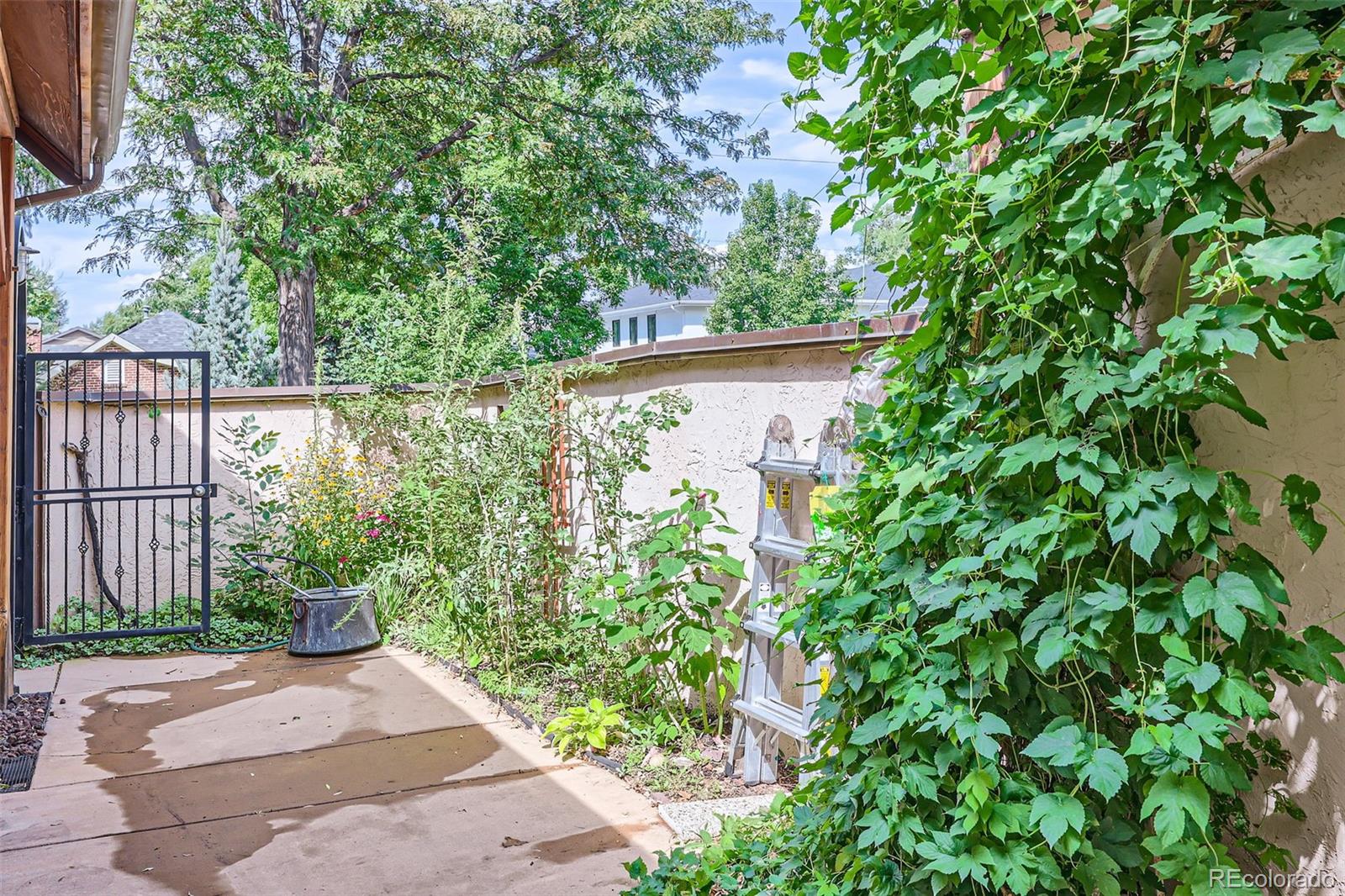 1928 S Washington Street