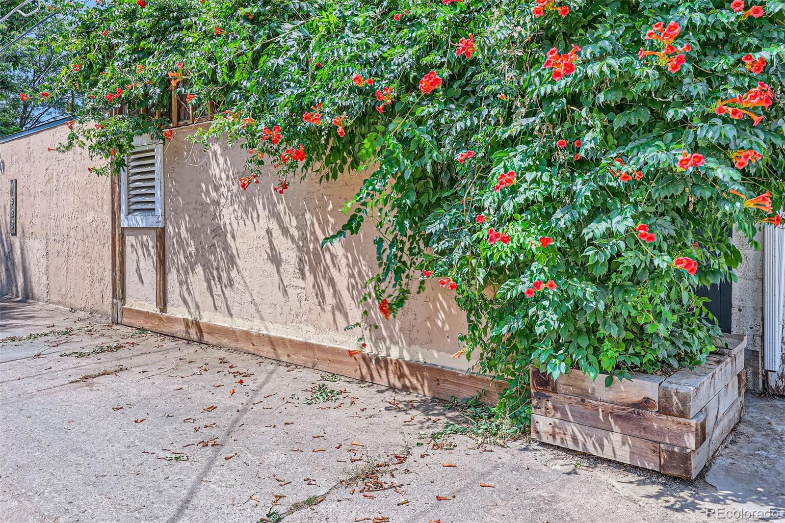 1928 S Washington Street