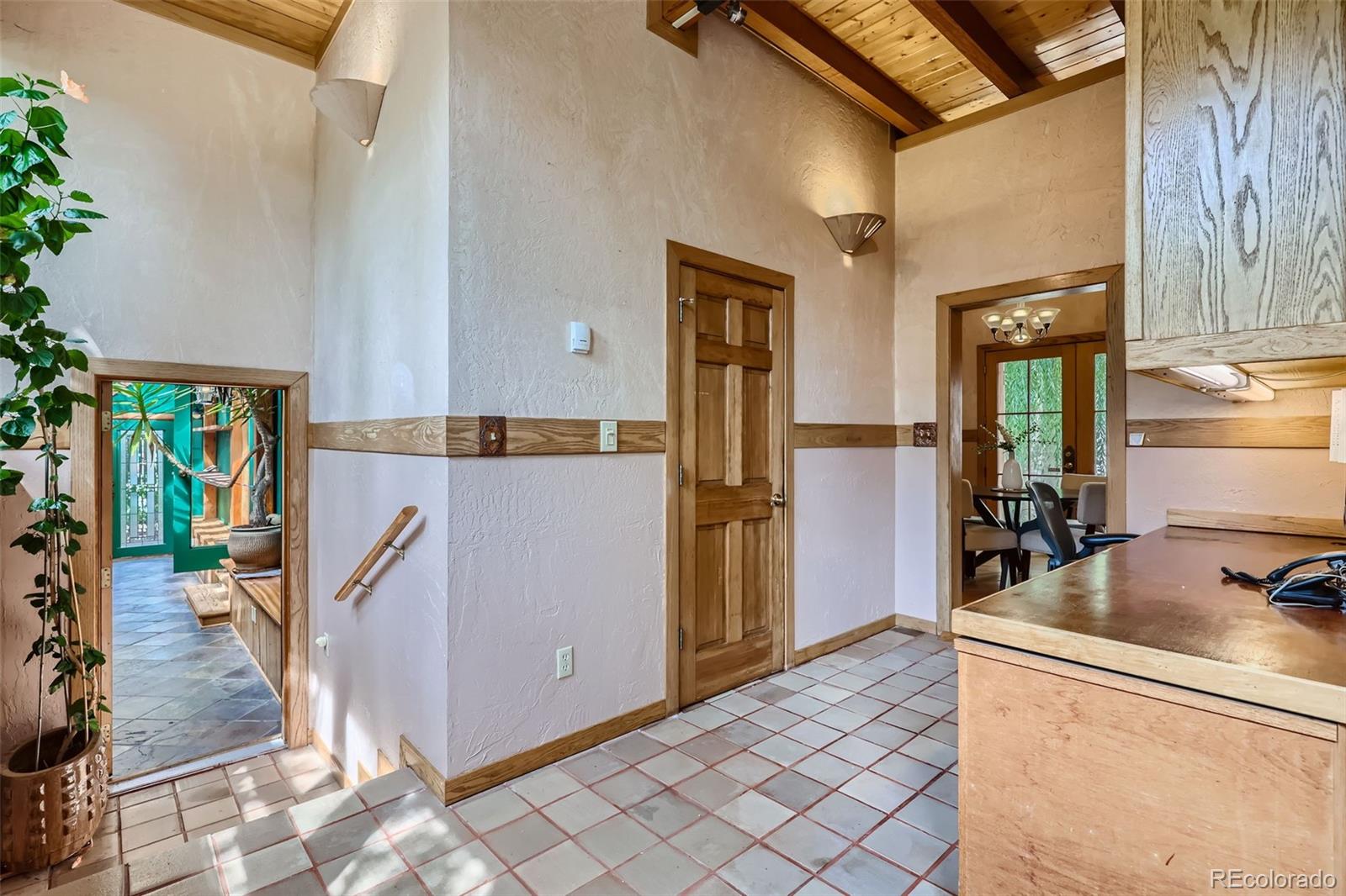 1928 S Washington Street