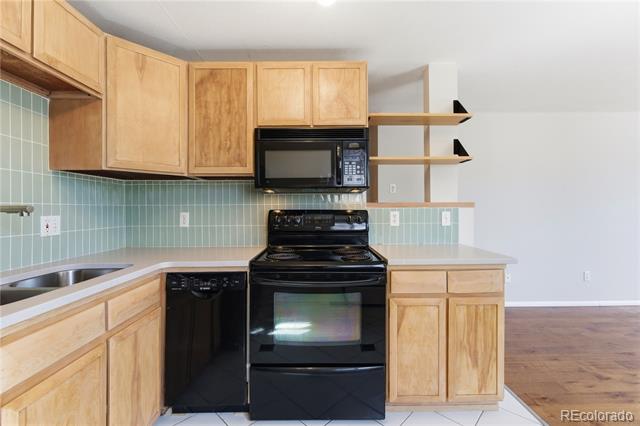 1759 N Gilpin Street Unit: 102