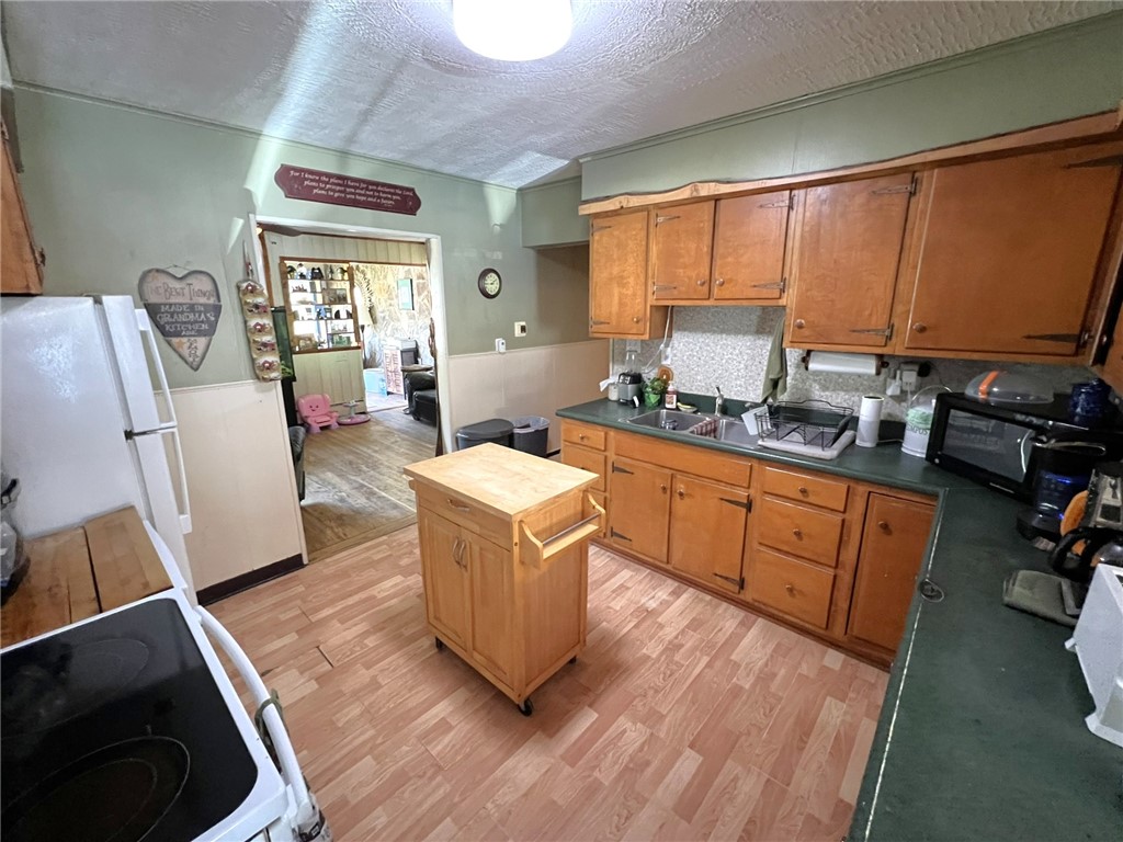 205 Ericas Lane