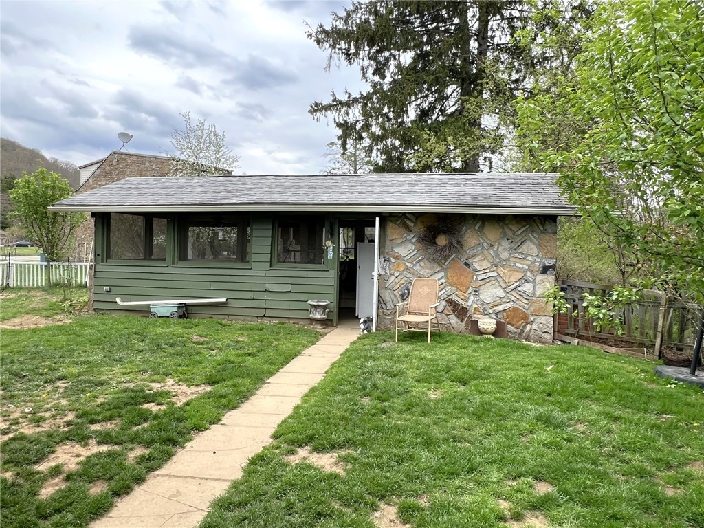 205 Ericas Lane