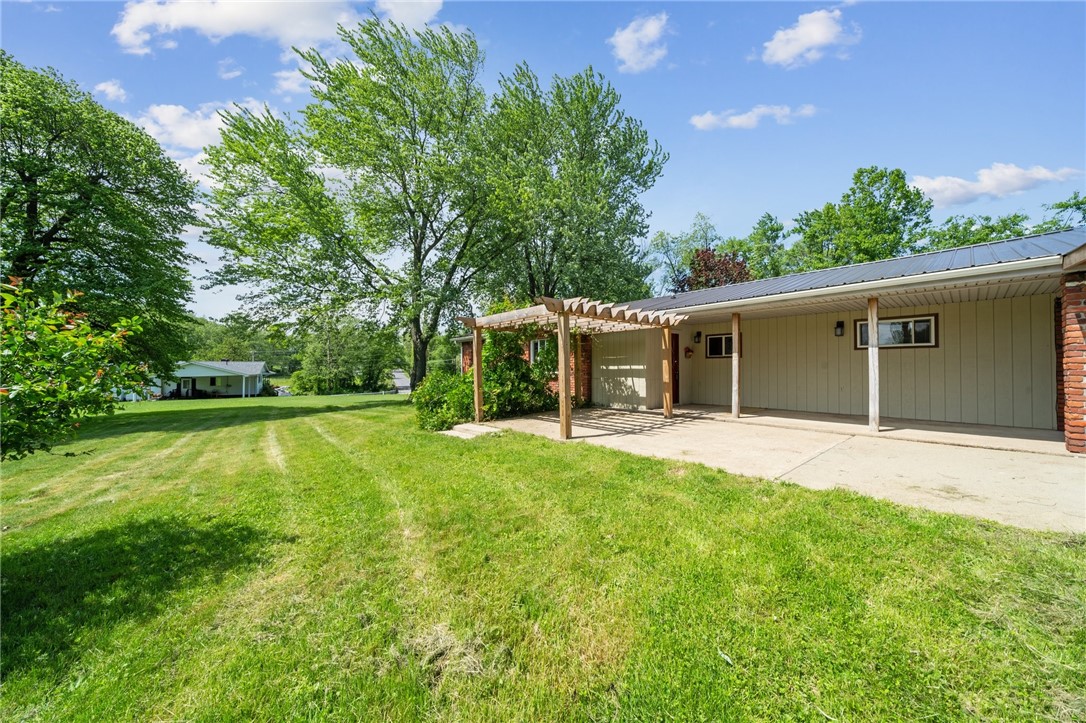 506 E End Road Ext