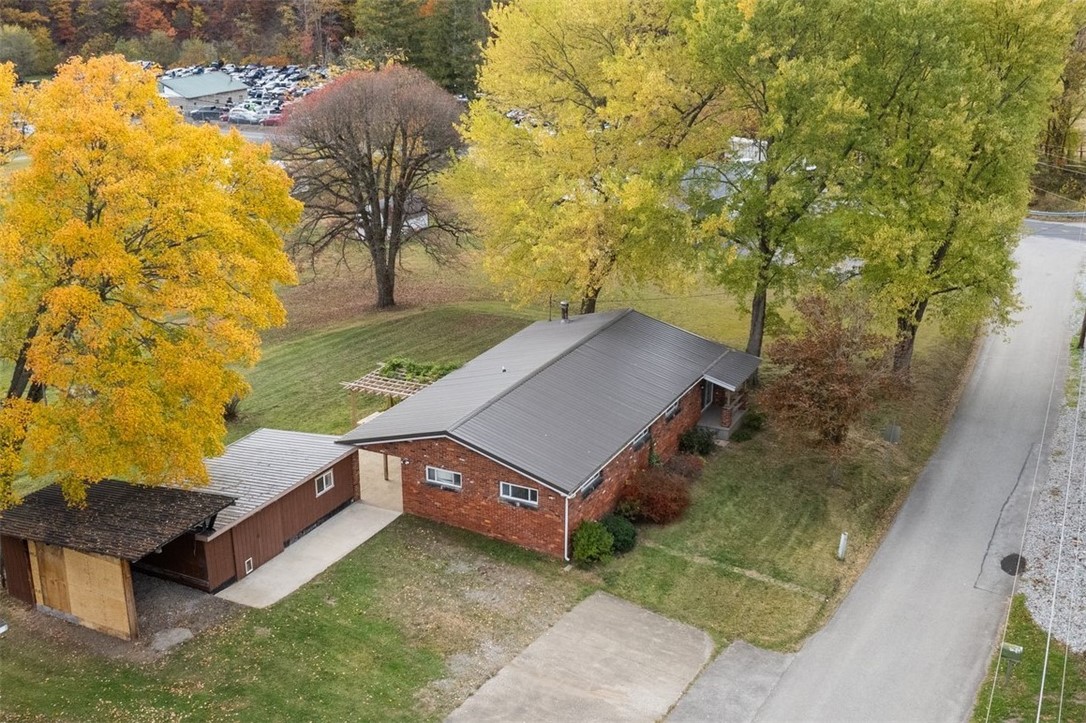 506 E End Road Ext