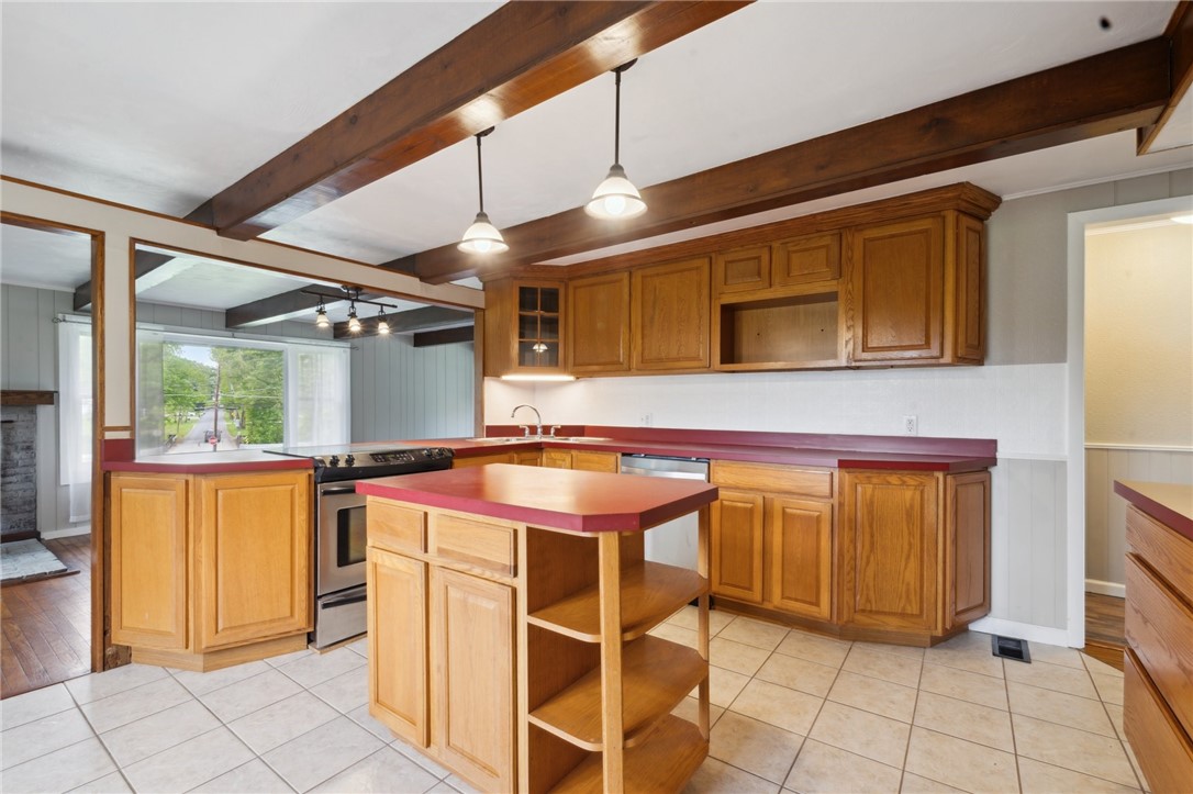 506 E End Road Ext