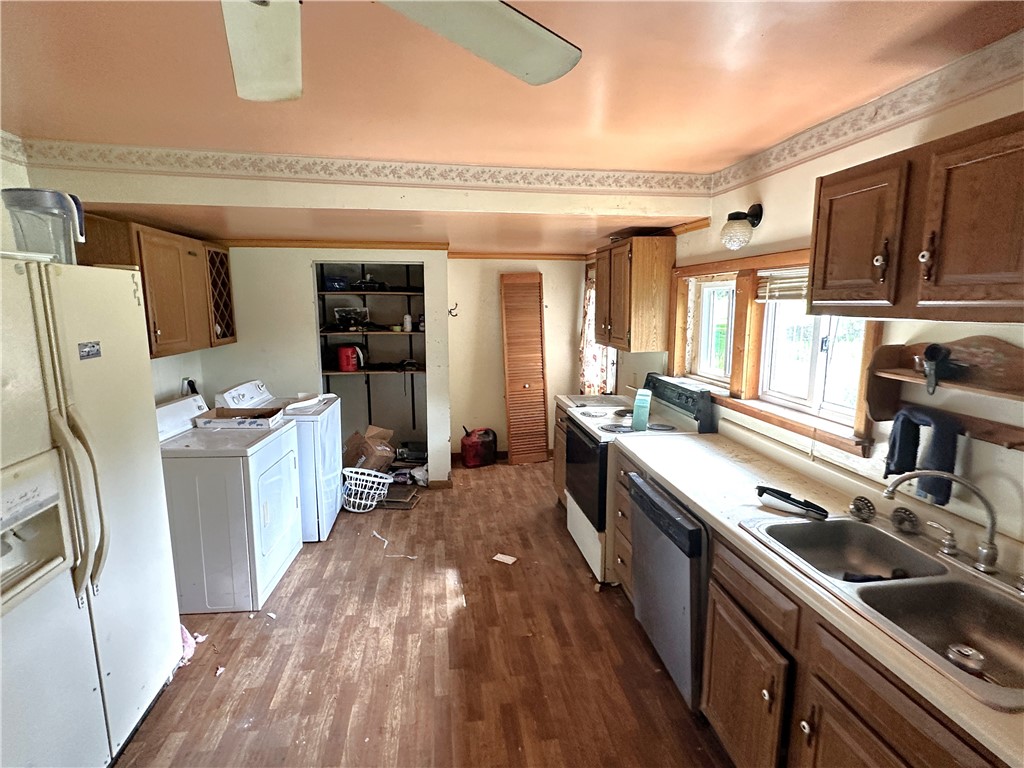 305 3rd Street