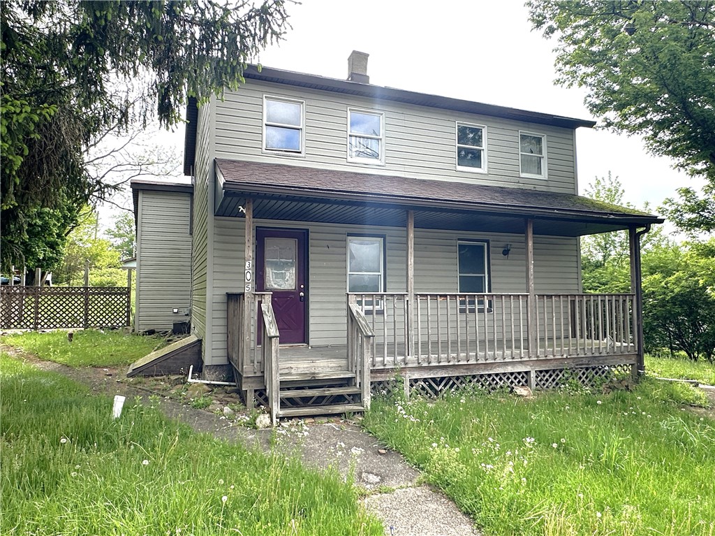 305 3rd Street