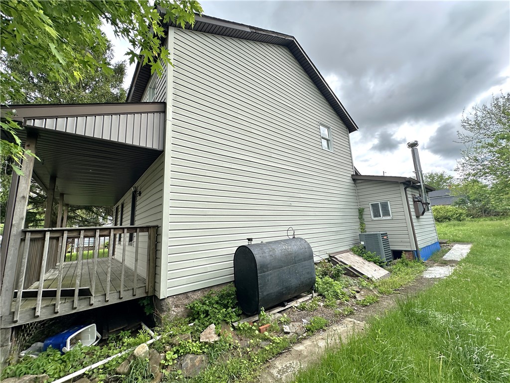 305 3rd Street